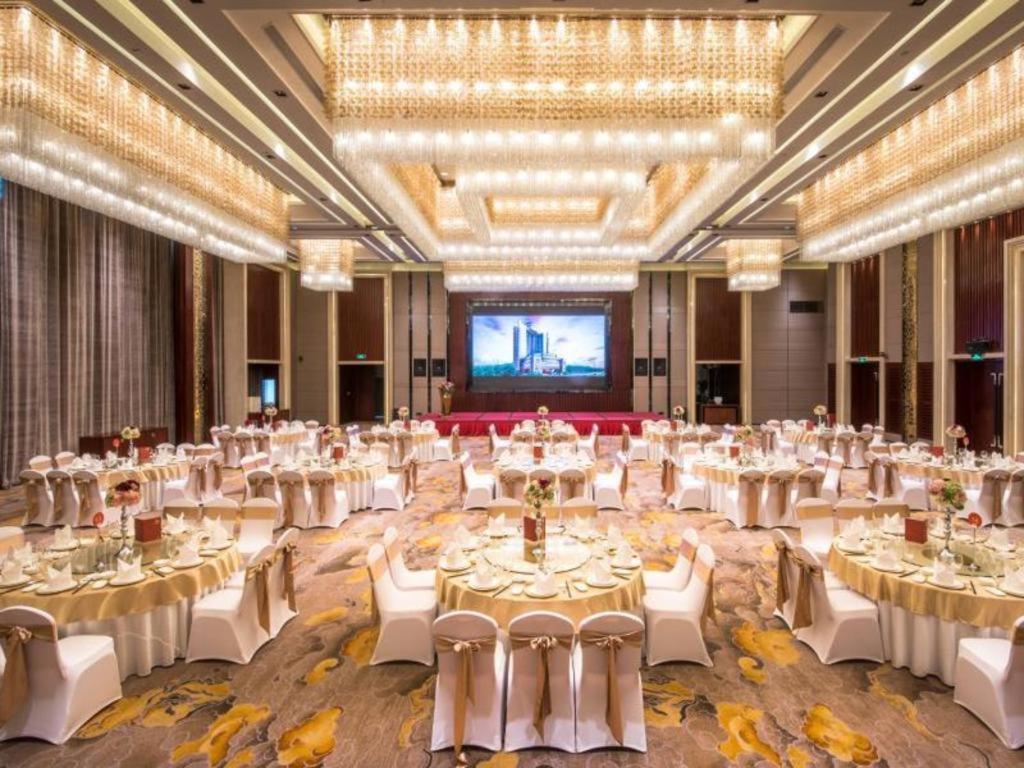 Shantou International Hotel Exterior photo