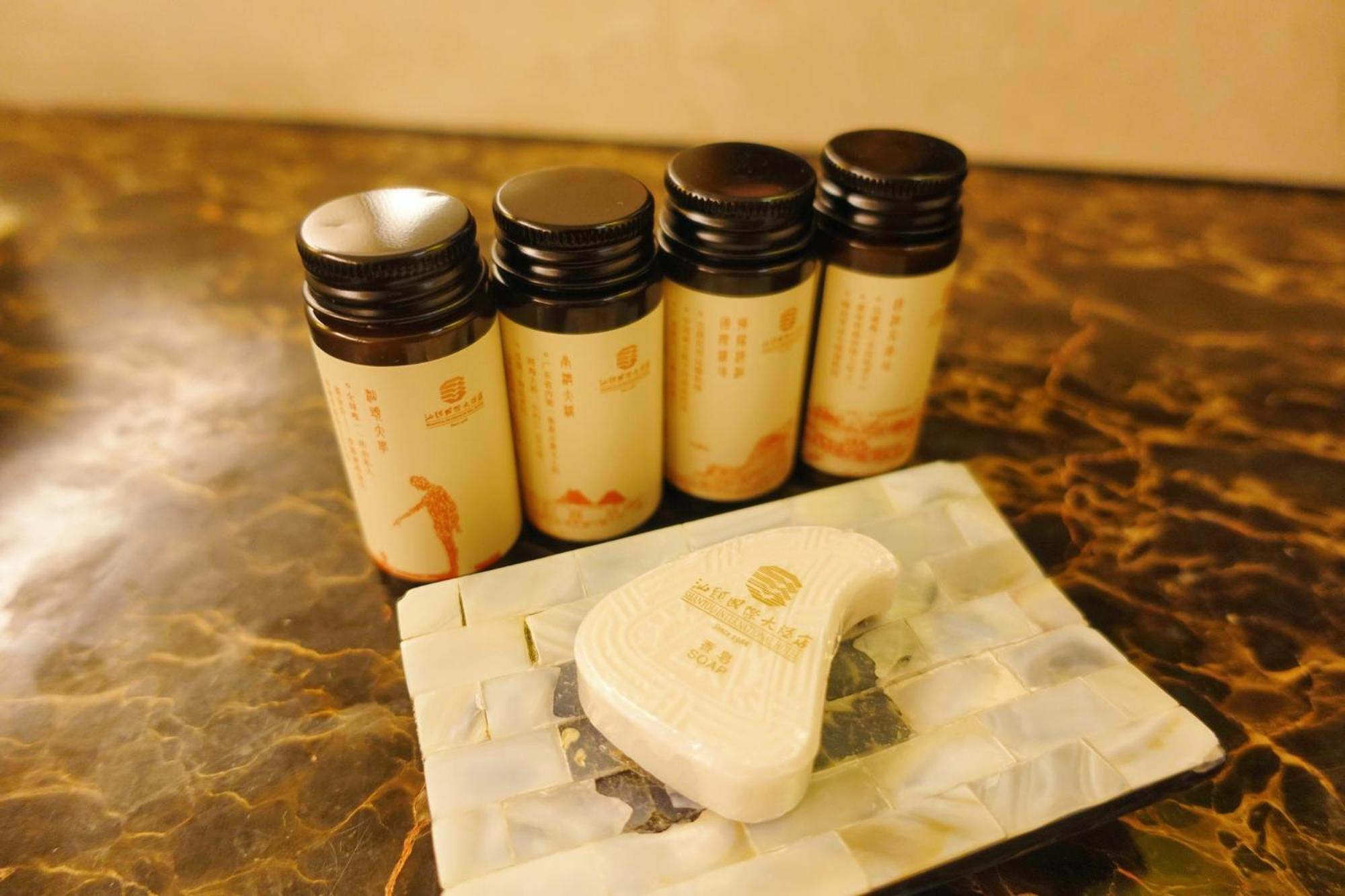 Shantou International Hotel Exterior photo