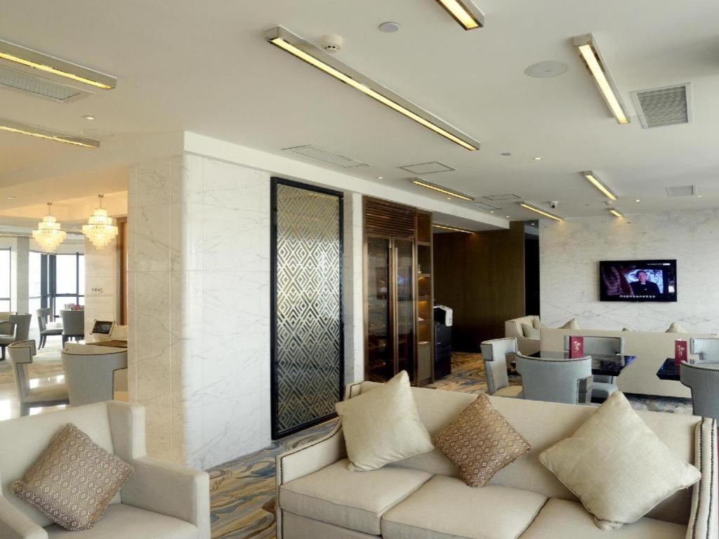 Shantou International Hotel Exterior photo